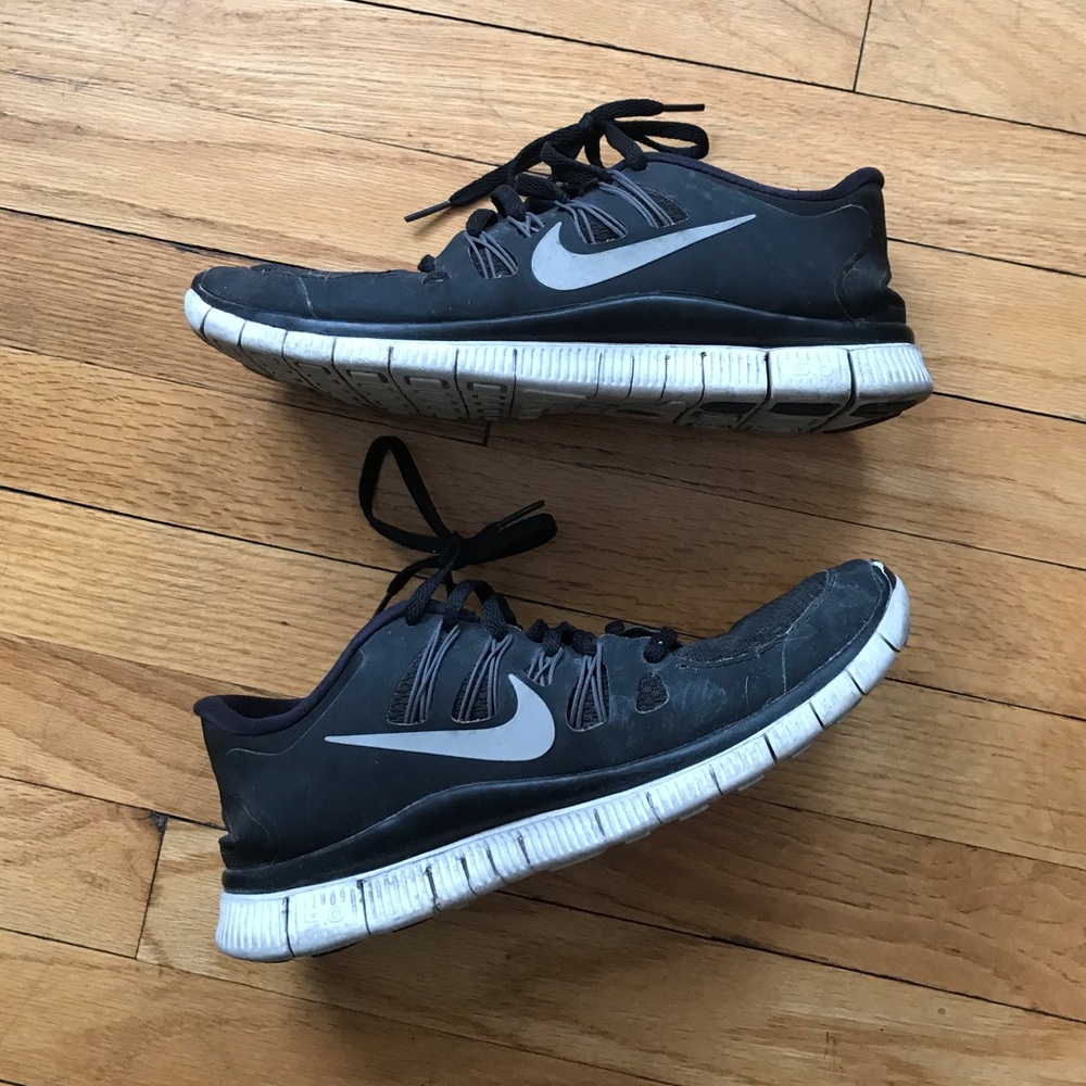 Nike Black Runners